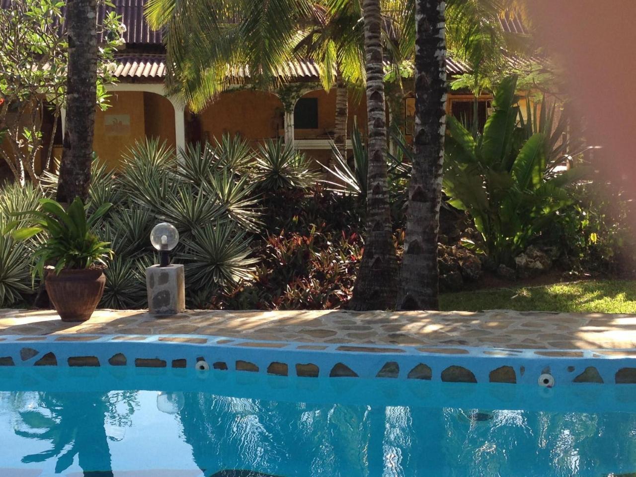 Pashmina House Bed & Breakfast Watamu Ngoại thất bức ảnh