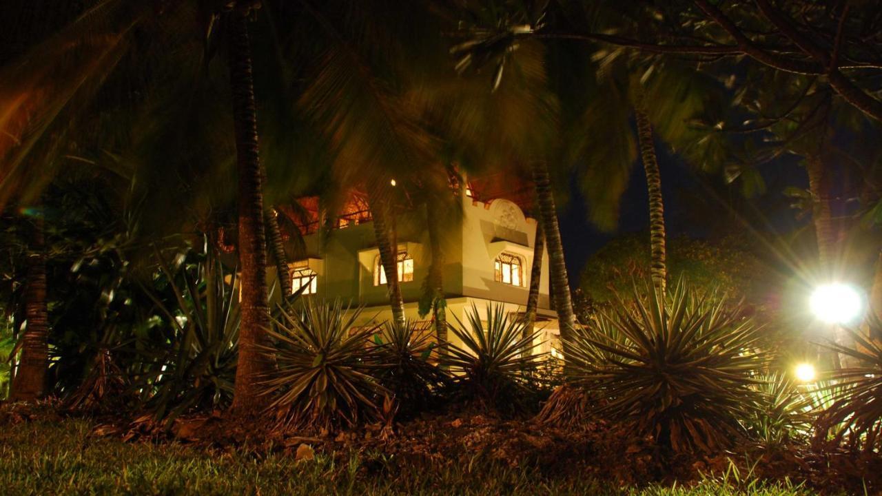 Pashmina House Bed & Breakfast Watamu Ngoại thất bức ảnh