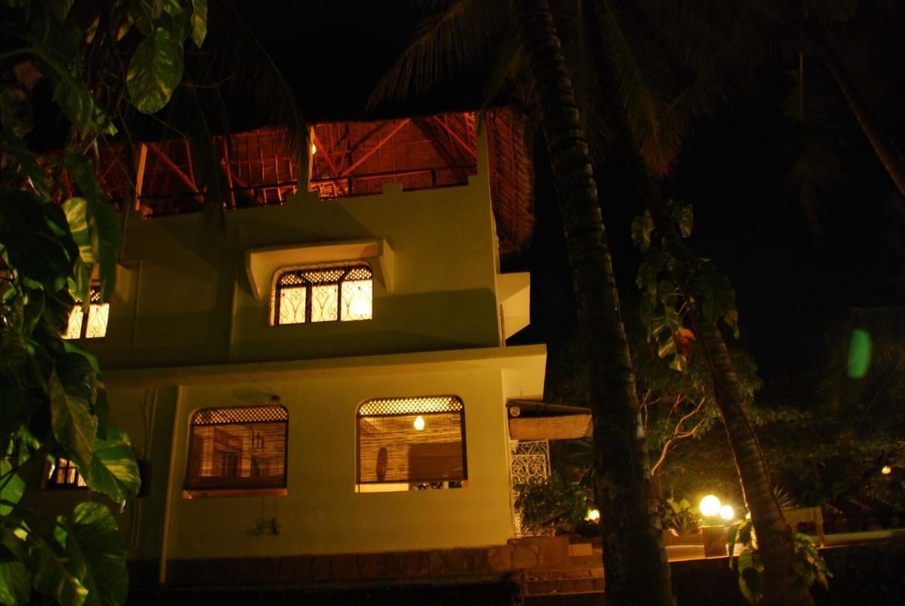 Pashmina House Bed & Breakfast Watamu Ngoại thất bức ảnh